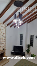 آویز مشکی طلایی