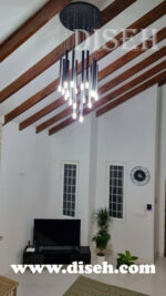 آویز مشکی طلایی