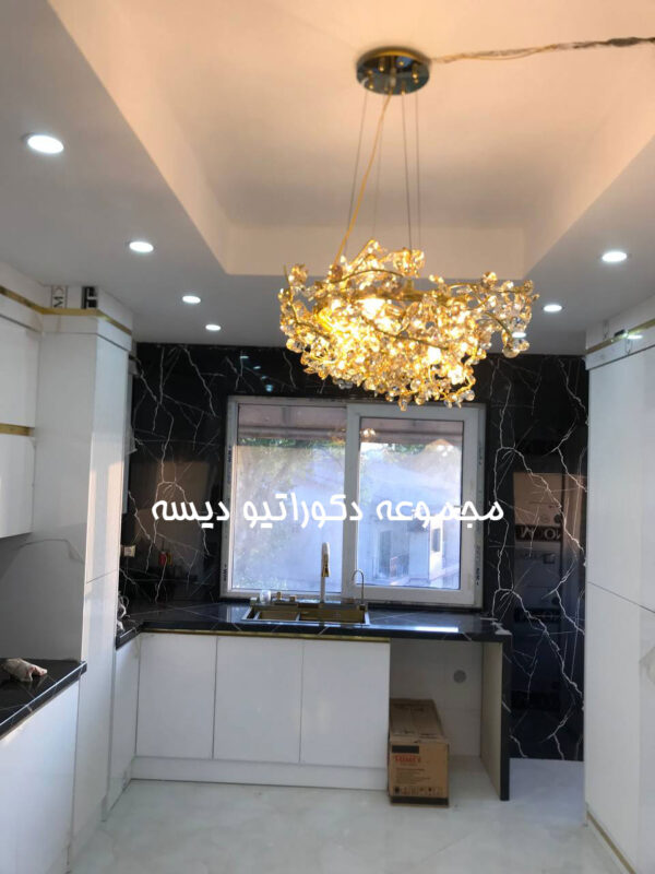 لاینر نئوکلاسیک باکریستال سفید و عسلی